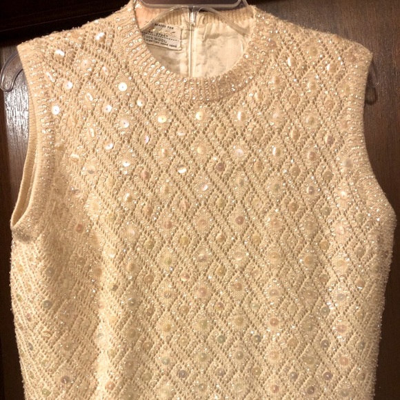 Cyn Les Beaded Top- Vintage - Picture 2 of 6